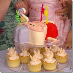 Peppa Cupcakes 1