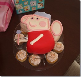 Peppa Pig Cake